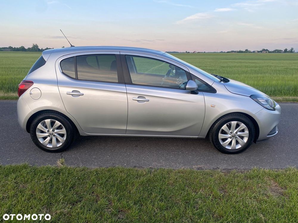 Opel Corsa 1.4 Cosmo - 4