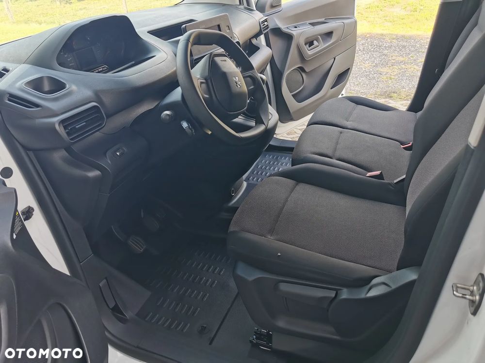 Peugeot PARTNER - 8