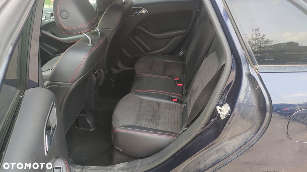 Mercedes-Benz Klasa B 180 d BlueEFFICIENCY Edition Style - 10