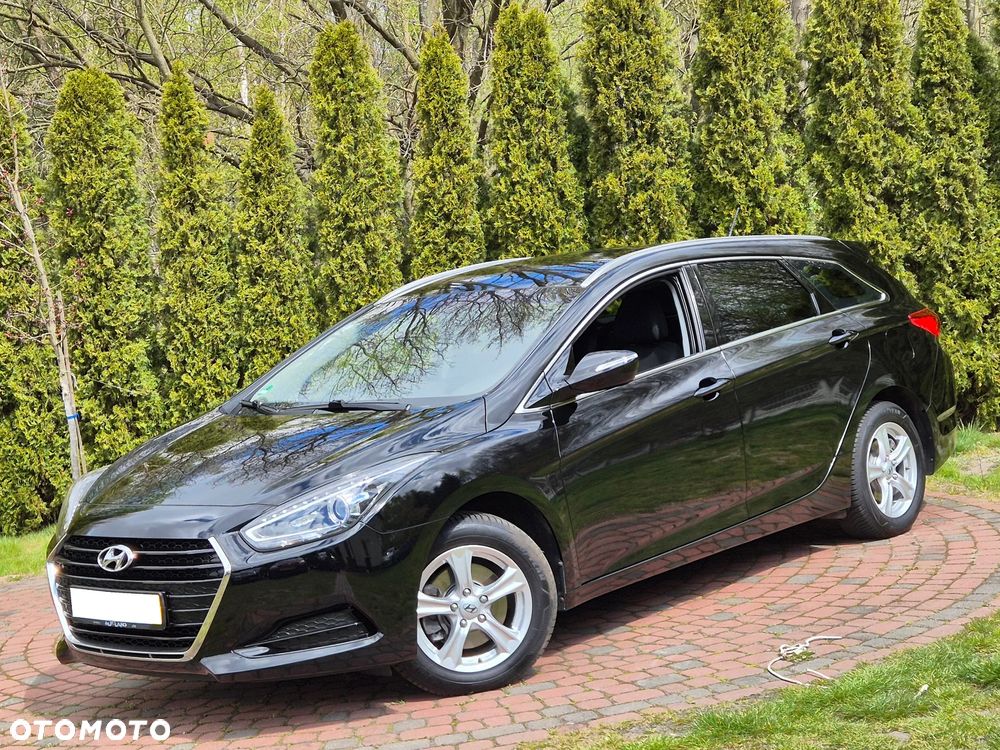 Hyundai i40 Kombi blue 1.7 CRDi Trend - 17