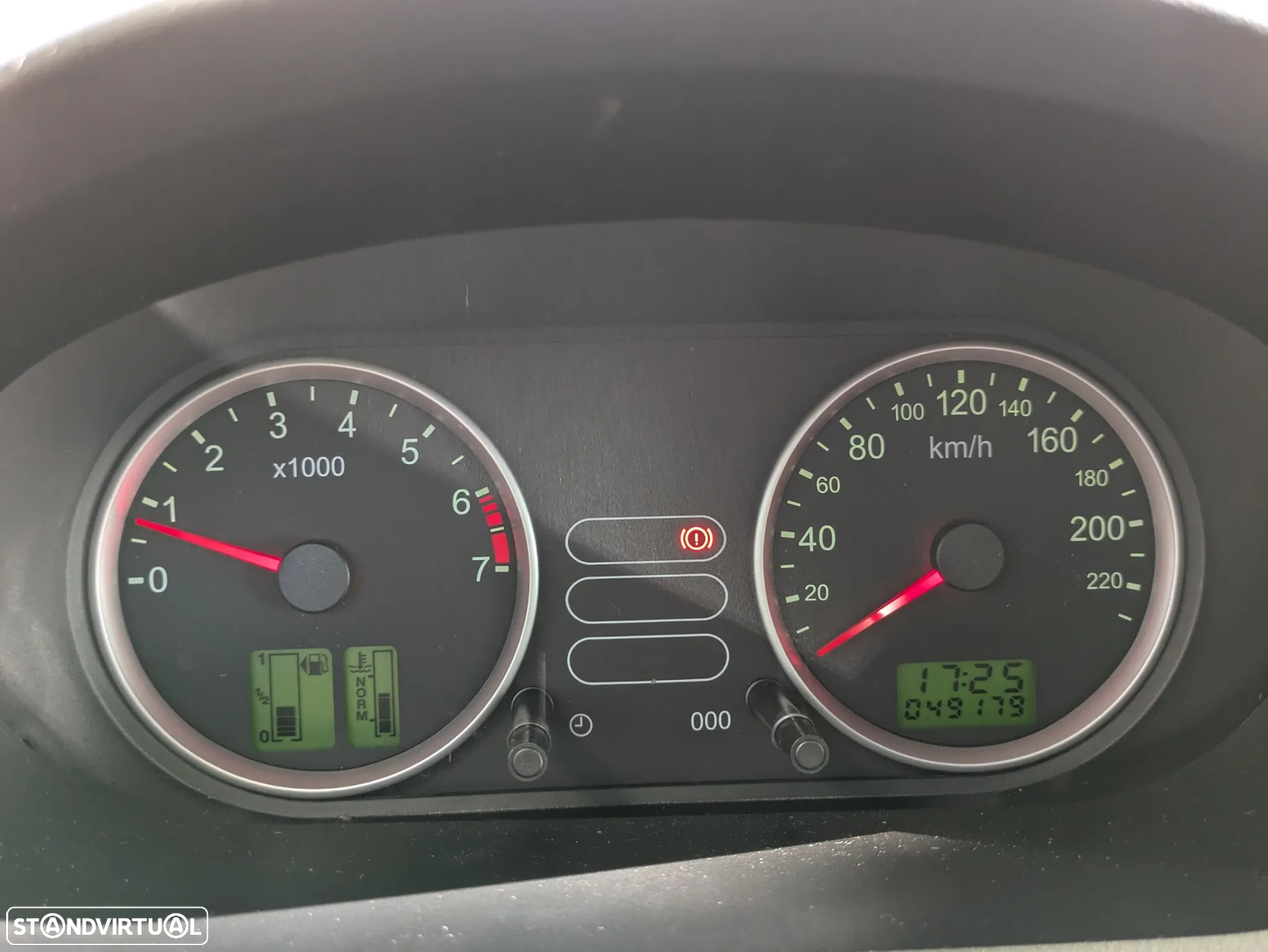 Ford Fiesta 1.25 Ghia - 12