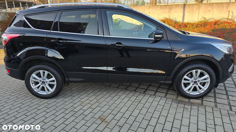 Ford Kuga - 10