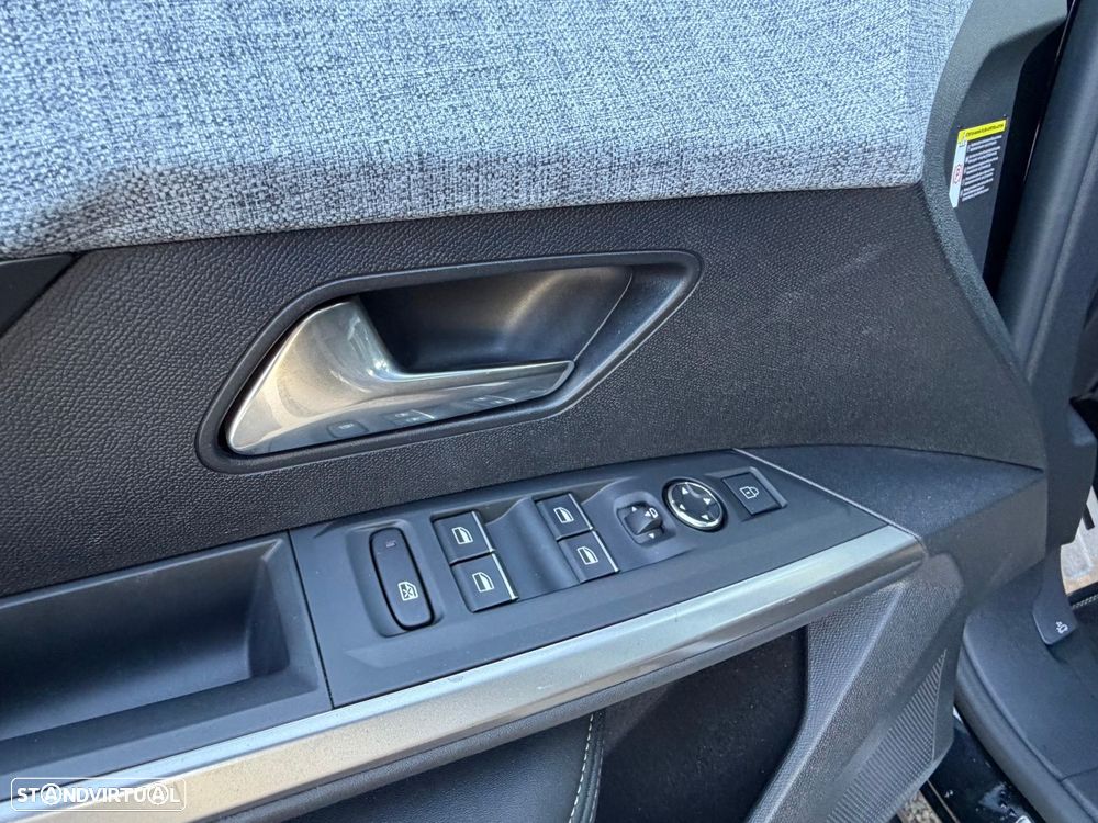 Peugeot E-5008 73 kWh GT - 23