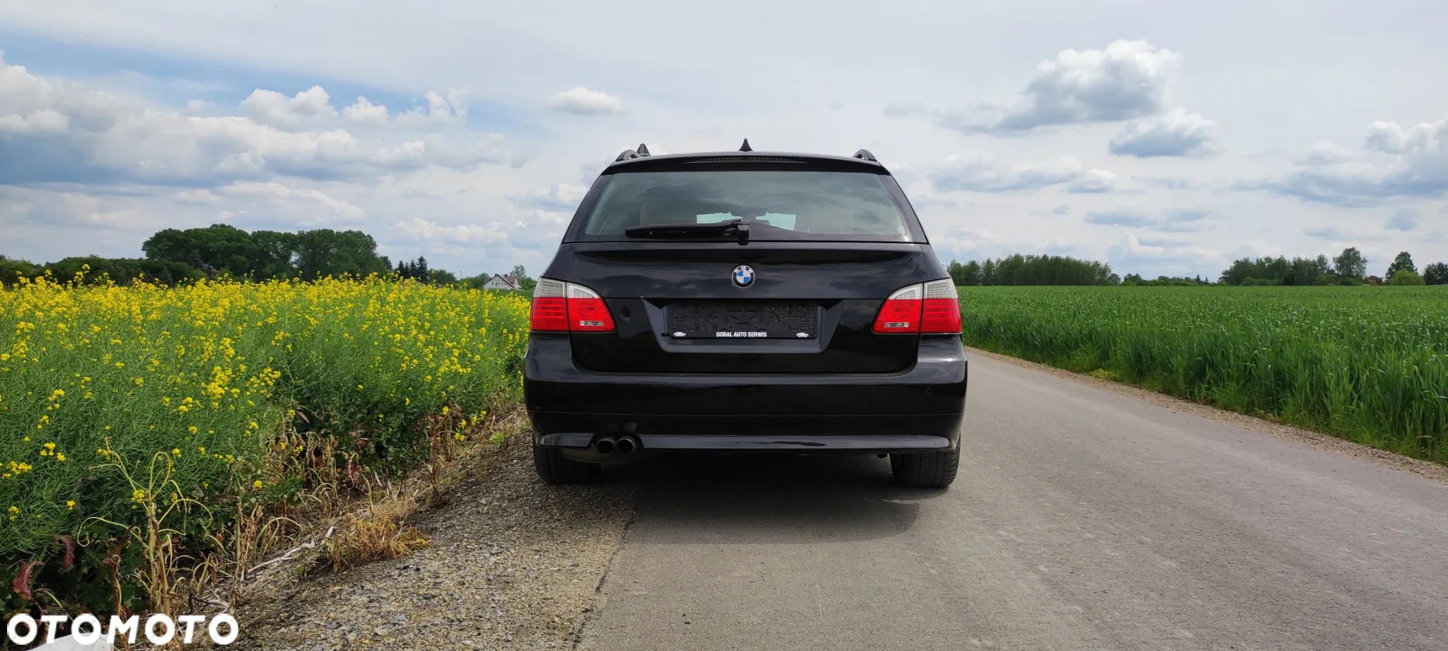BMW Seria 5 525d xDrive Touring Edition Sport - 9