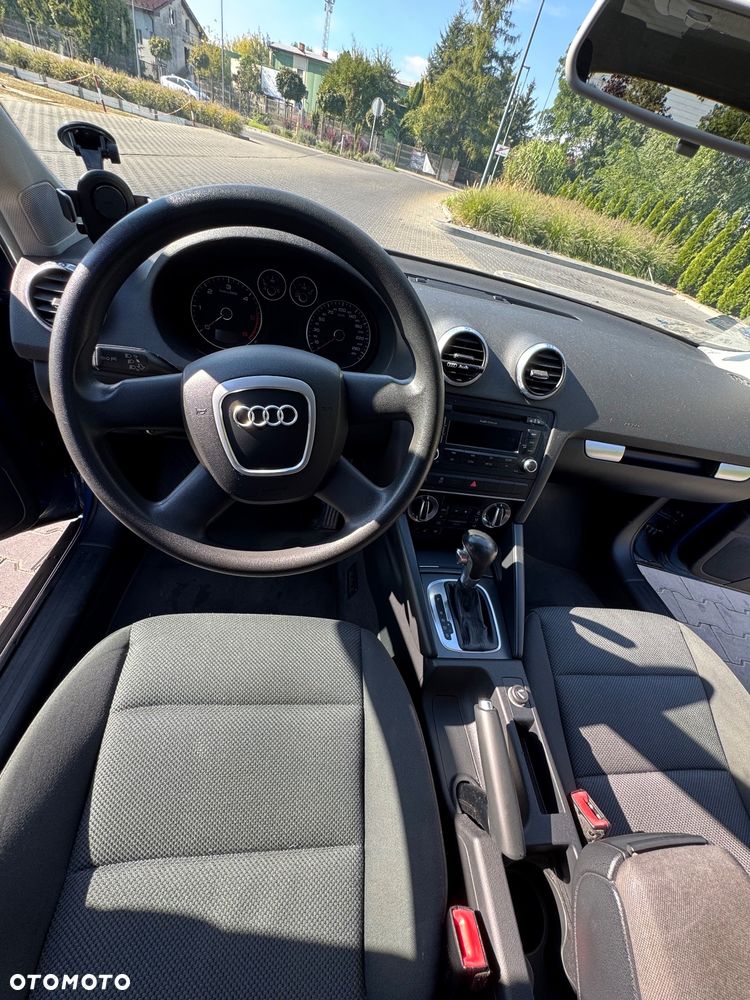 Audi A3 Sportback - 6