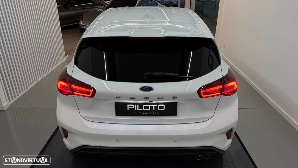 Ford Focus 1.0 EcoBoost MHEV ST-Line - 8
