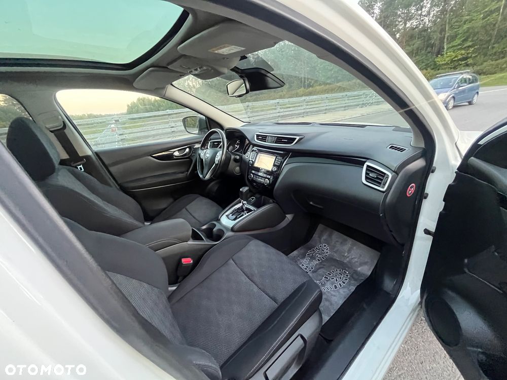 Nissan Qashqai 1.6 DCi Tekna+ Xtronic - 19