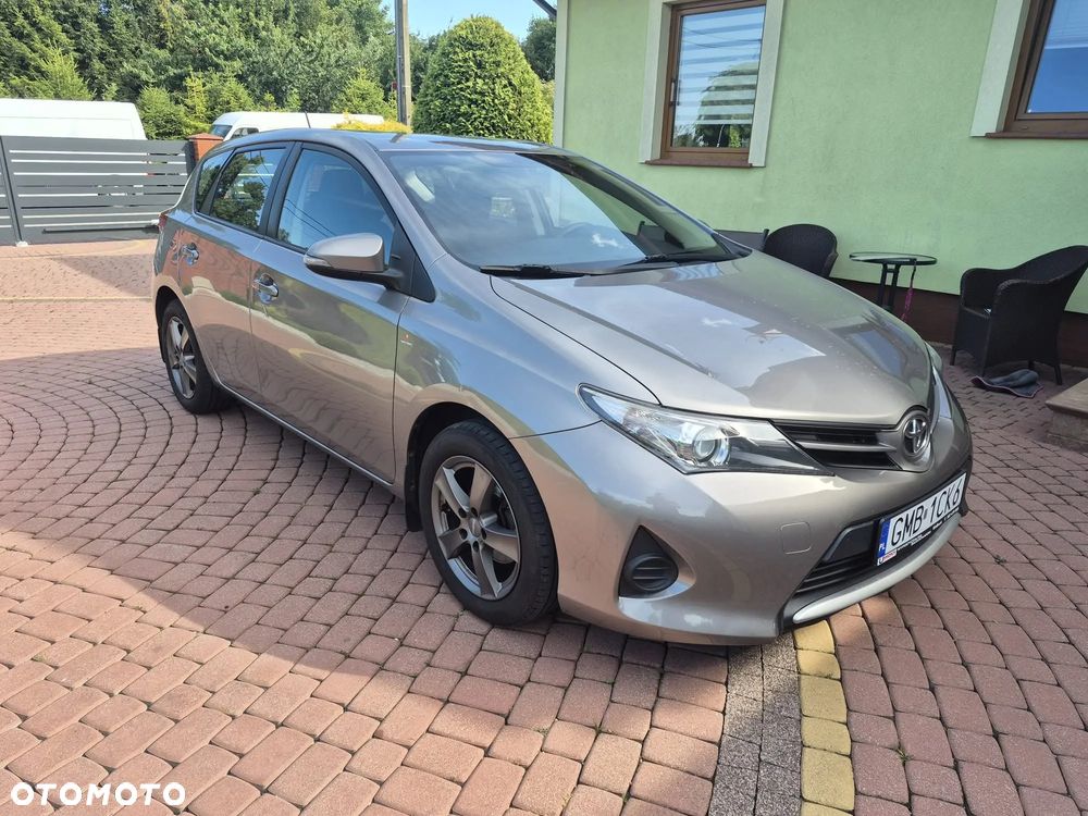 Toyota Auris 1.6 Active - 1