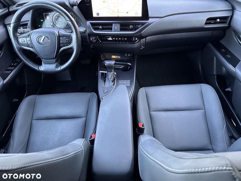 Lexus UX 250h GPF F Sport Design 2WD - 11