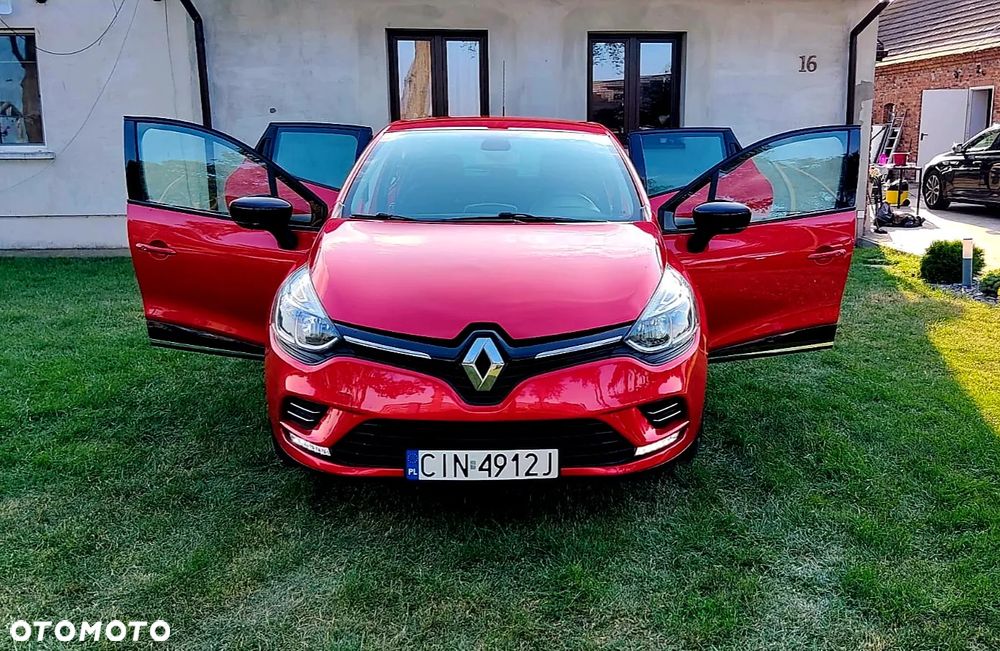 Renault Clio 1.2 16V 75 LIMITED 2018 - 18