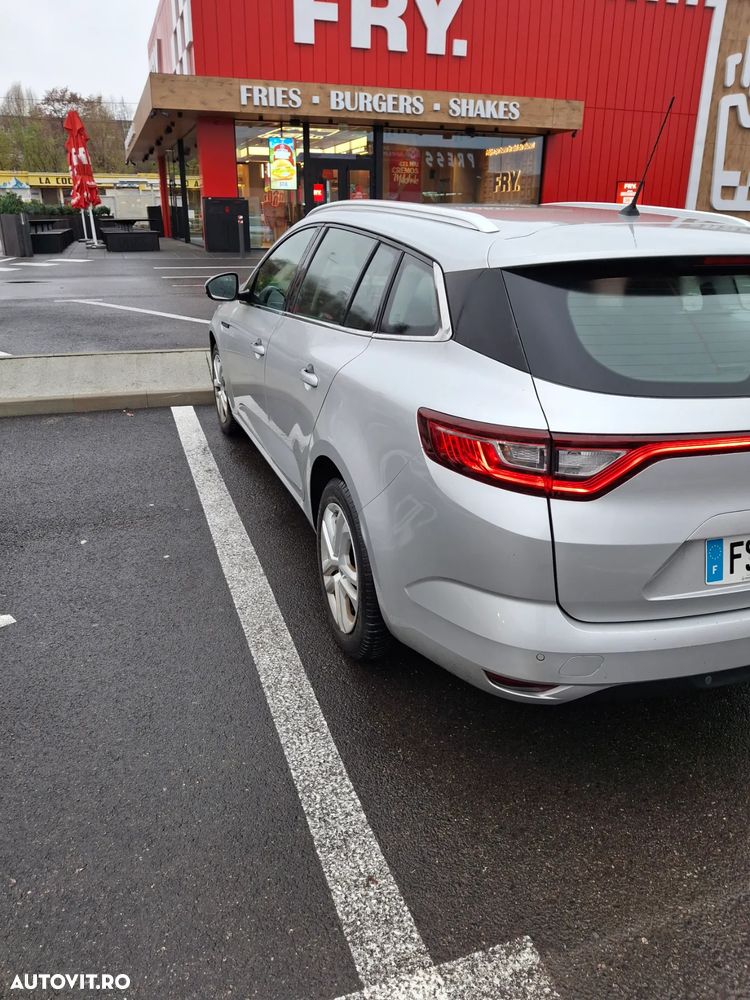 Renault Megane BLUE dCi EDC Limited - 6