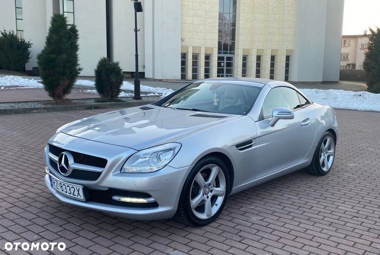 Mercedes-Benz SLK 250 CGI - 34