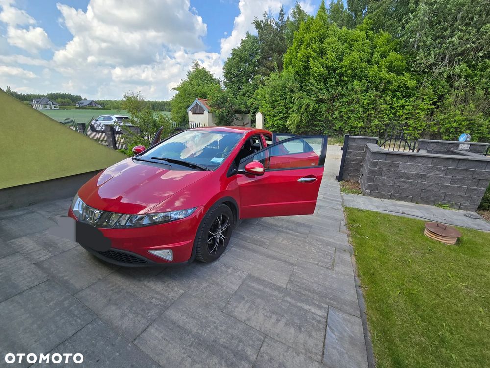 Honda Civic 1.8 Executive - 17