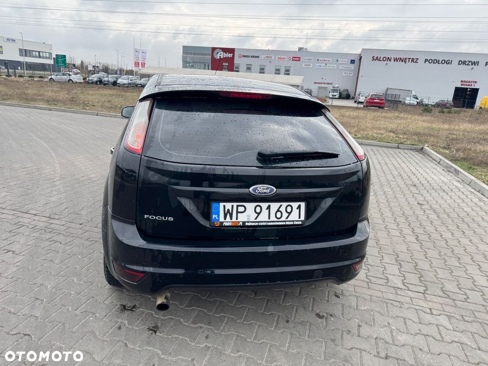 Ford Focus 2.0 Titanium EU5 - 6
