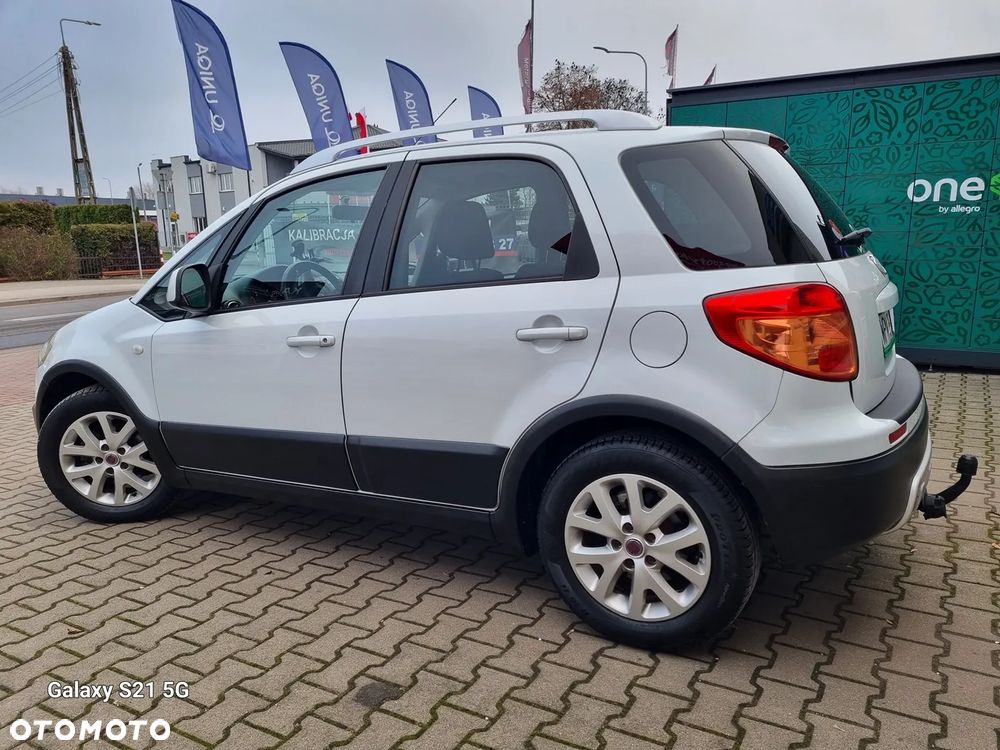Fiat Sedici 1.6 16V 4x2 Emotion - 9