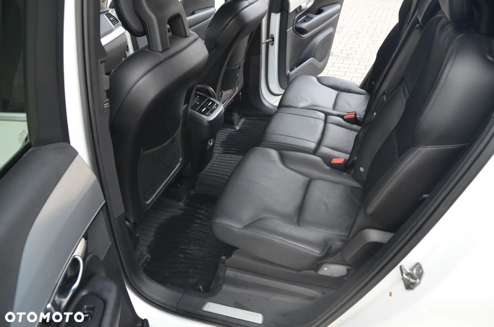 Volvo XC 90 T6 AWD Momentum - 17