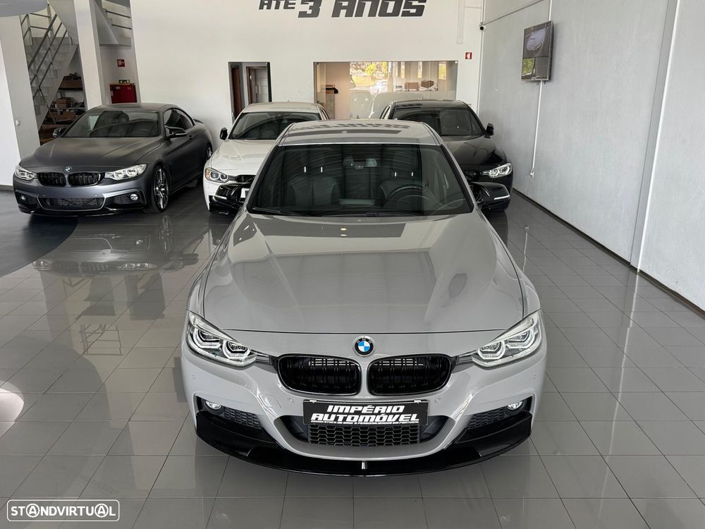 BMW 330 e iPerformance Pack M - 4