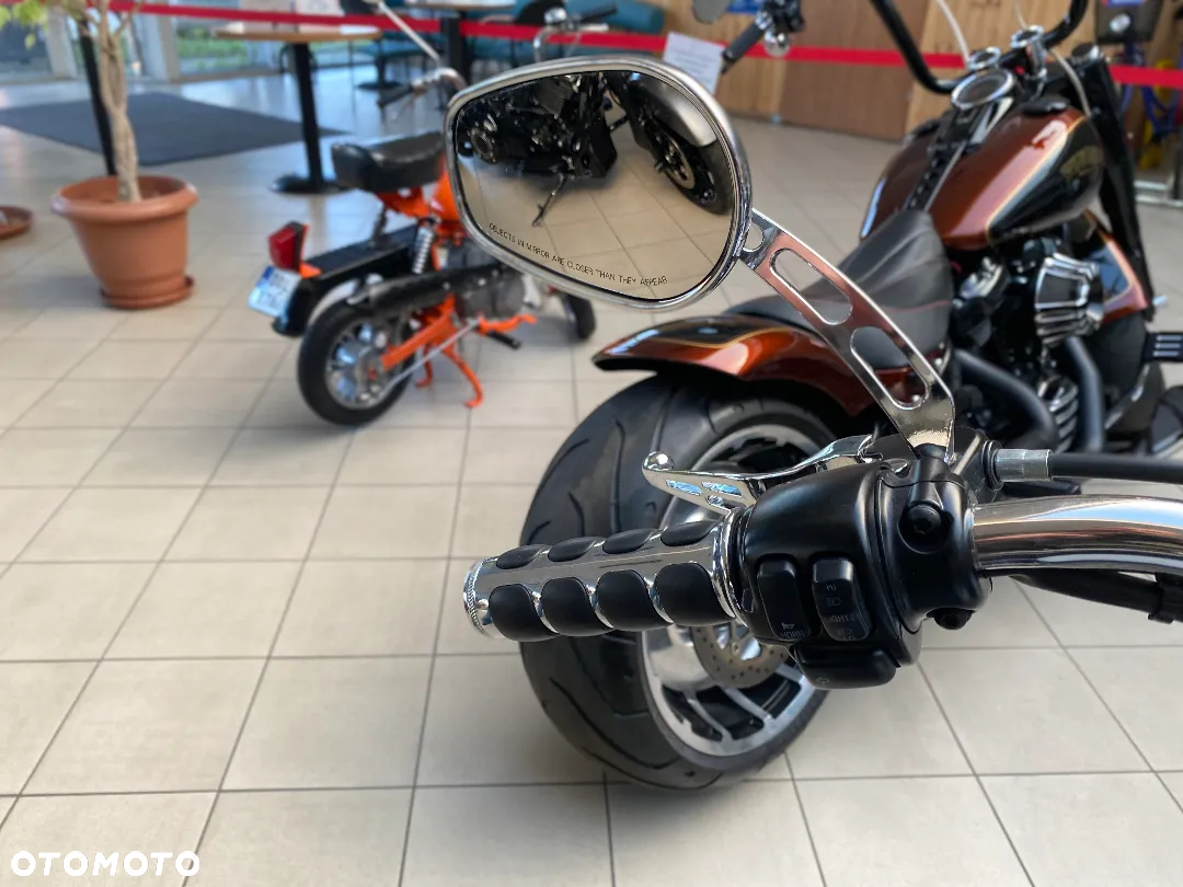 Harley-Davidson Softail - 30