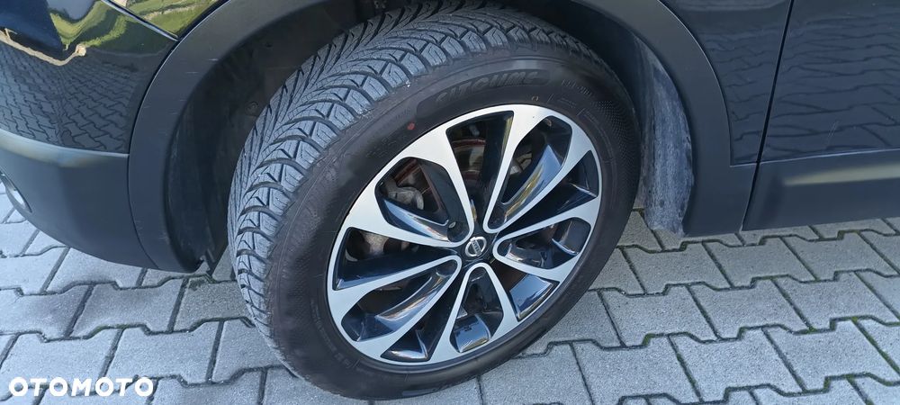 Nissan Qashqai 2.0 dCi 4x4 Tekna - 14