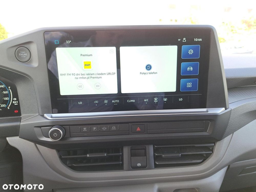 Volkswagen Caravelle - 23