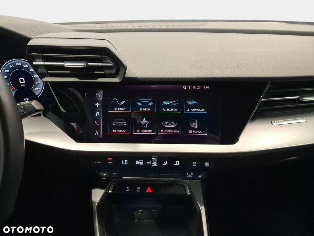 Audi A3 Sportback - 19