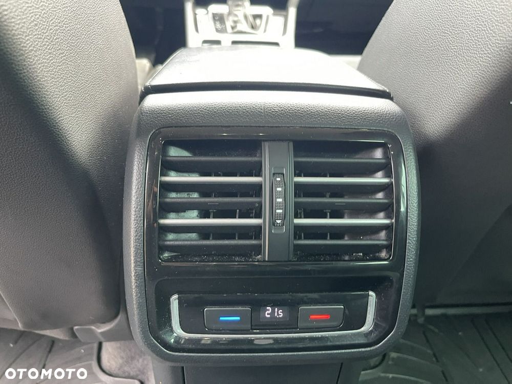 Volkswagen Passat Variant 2.0 TDI BMT SCR Highline DSG7 - 11