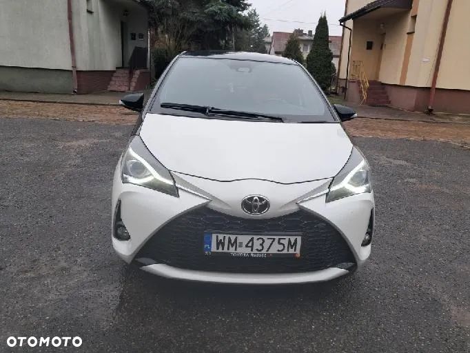 Toyota Yaris 1.5 Selection - 2