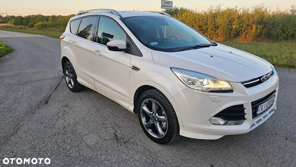 Ford Kuga - 2