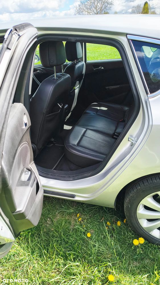 Opel Astra 1.4 Turbo Sport - 10