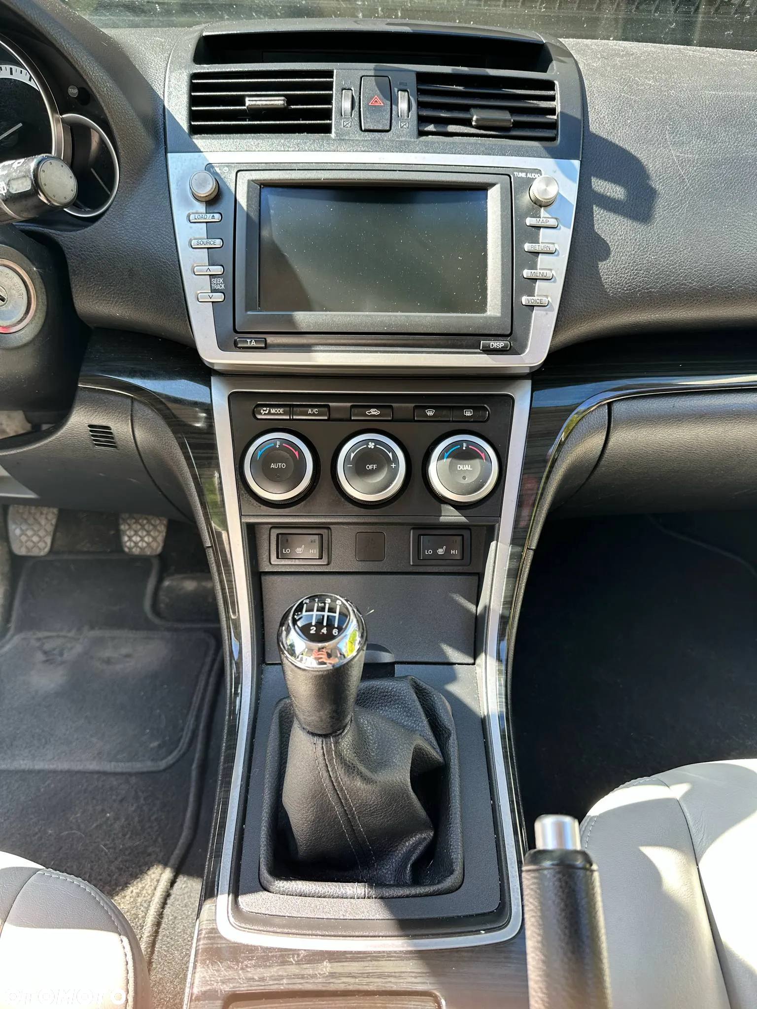 Mazda 6 2.0 CD Exclusive + - 9