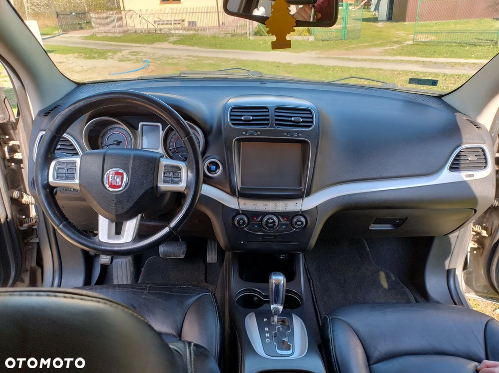 Fiat Freemont 2.0 Multijet Black Code AWD - 13