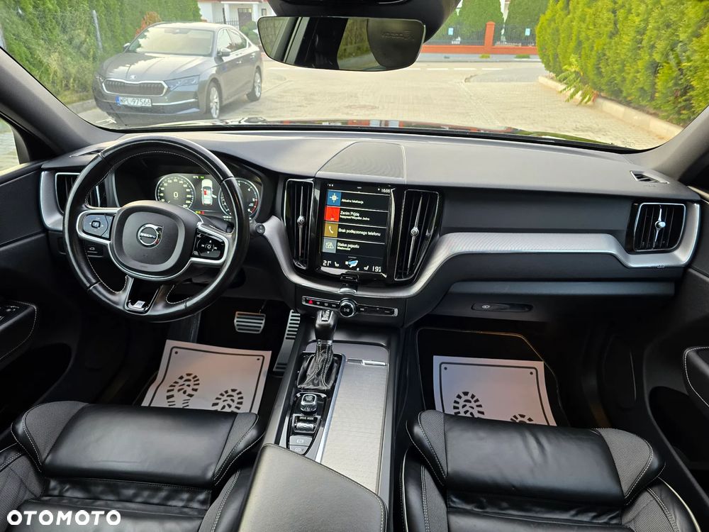 Volvo XC 60 D4 Geartronic RDesign - 29