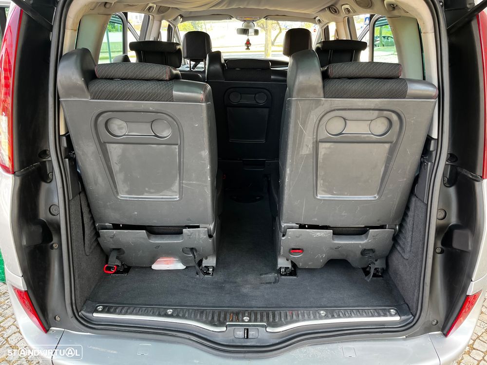 Renault Espace 2.0 dCi SE Travel 7L - 9