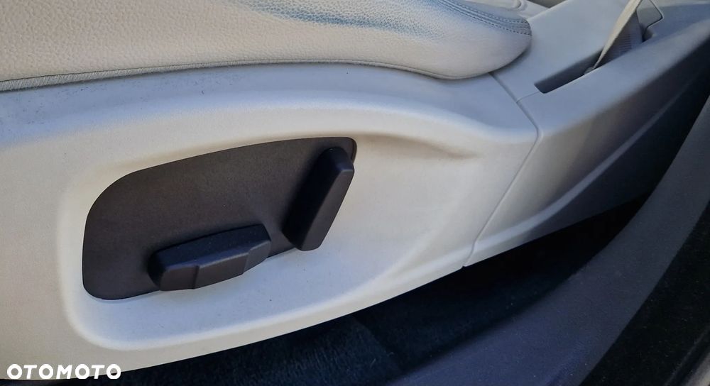 Jaguar E-Pace D150 AWD S - 5