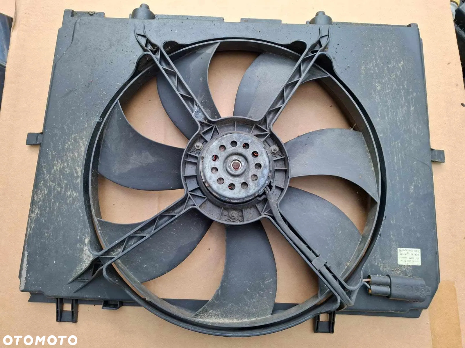 WENTYLATOR CHŁODNICY MERCEDES W210 2,7 CDI a0015003093 - 2