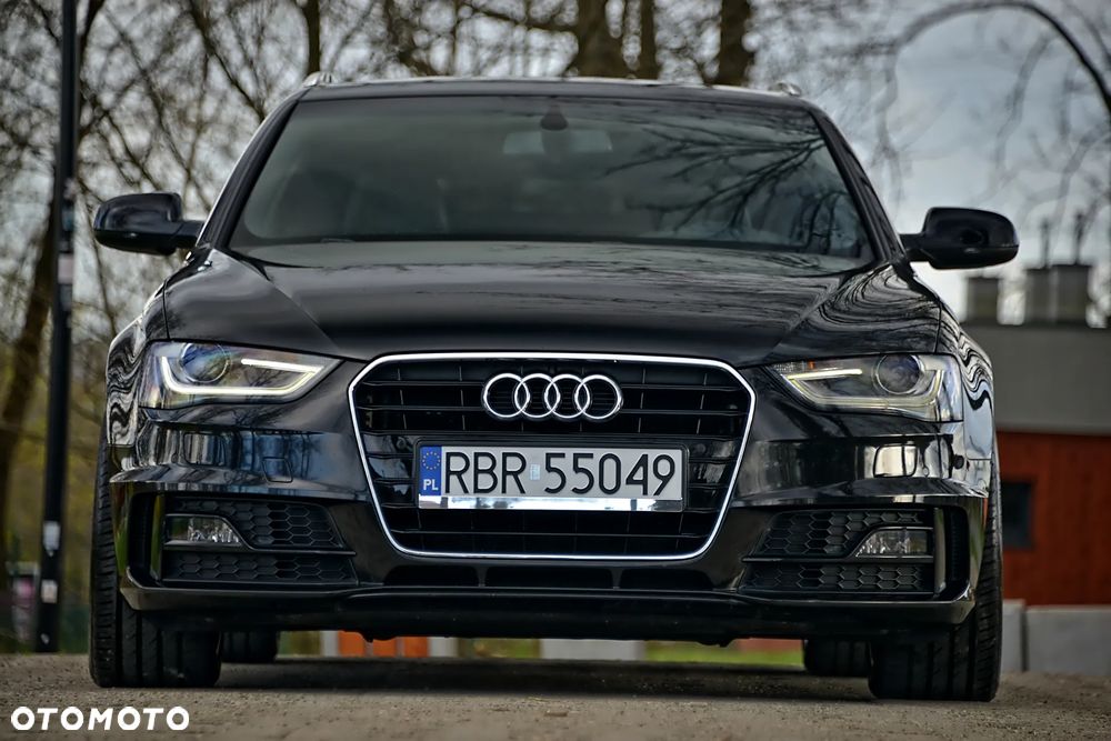 Audi A4 Avant 2.0 TDI DPF S line Sportpaket - 2