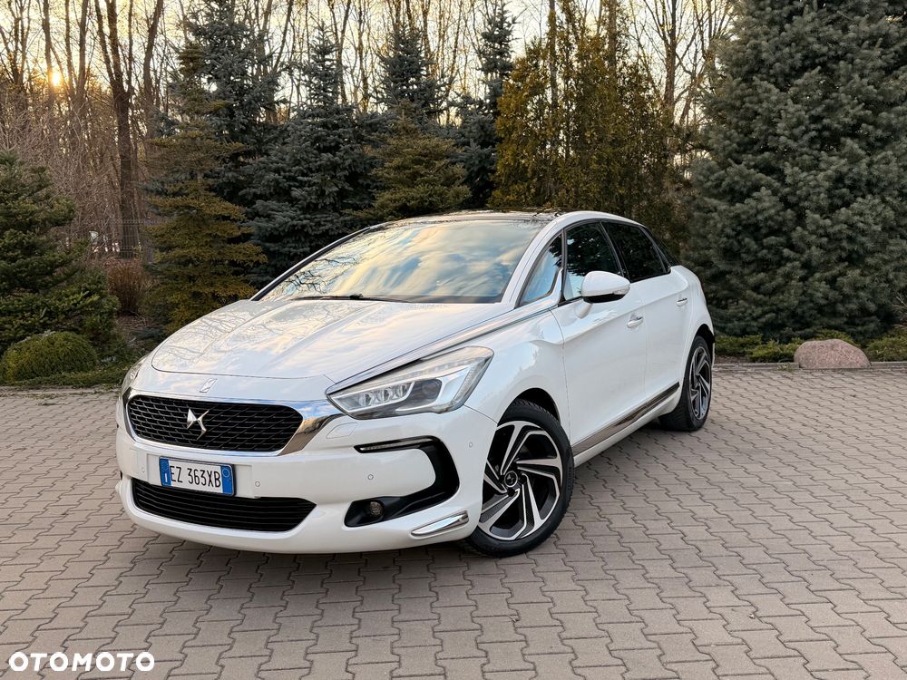 DS Automobiles DS 5 - 8