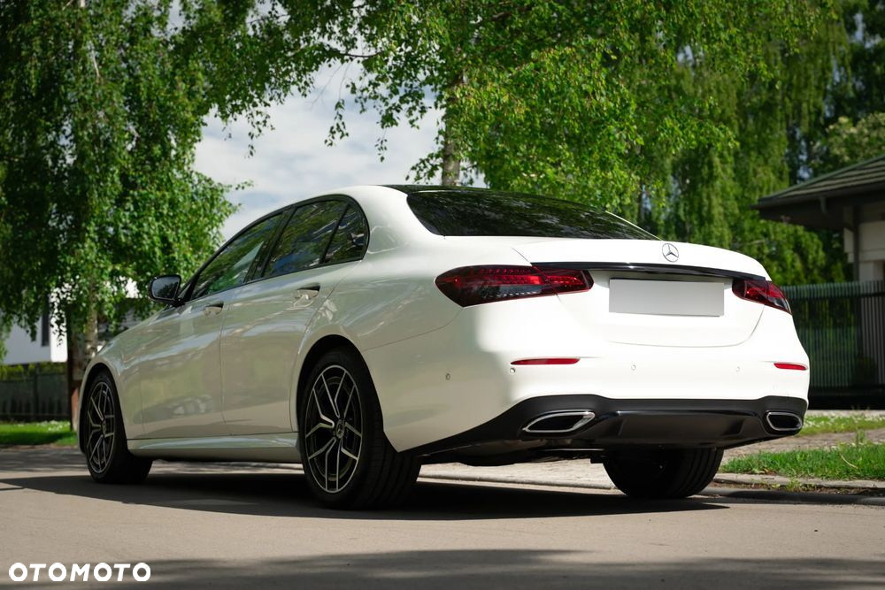 Mercedes-Benz Klasa E 220 d 4-Matic Business Edition - 13