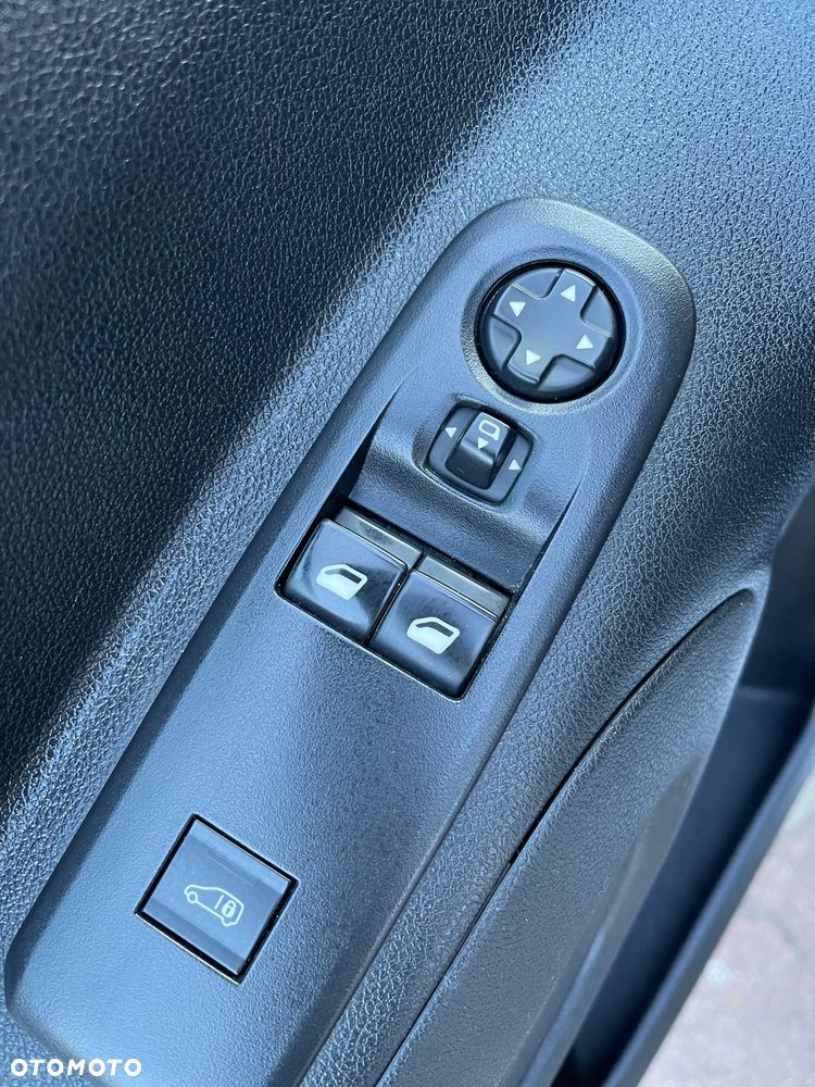 Opel Combo - 15