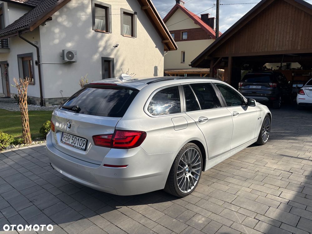 BMW Seria 5 525d xDrive Modern Line - 4