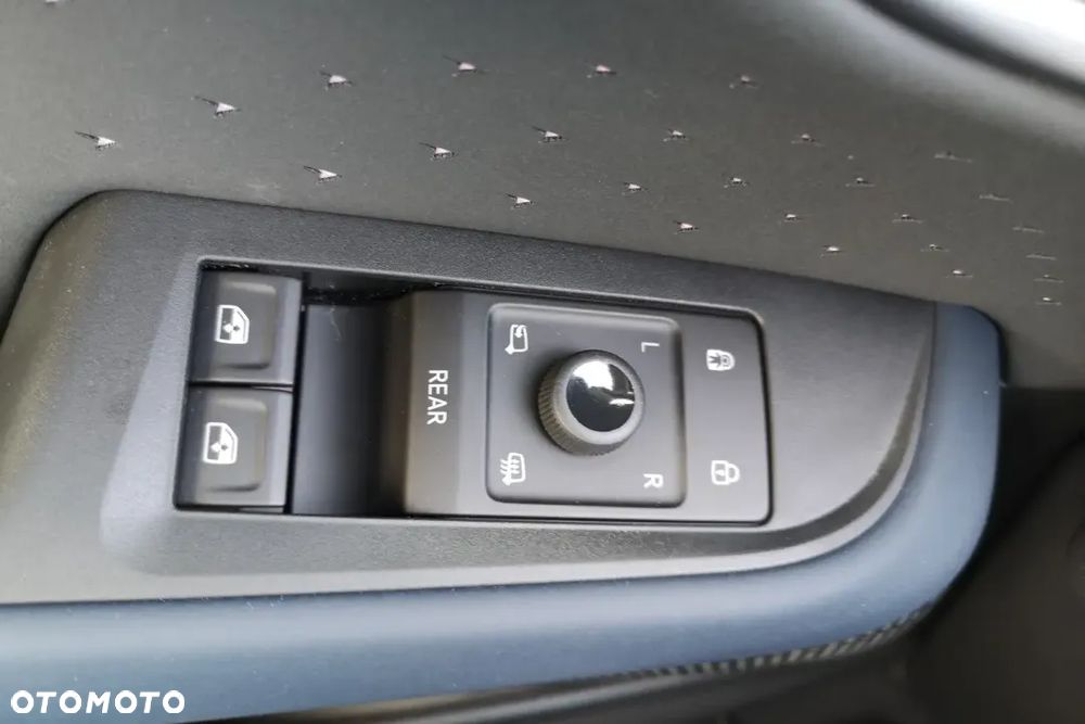 Cupra Tavascan 82kWh 4Drive VZ - 14