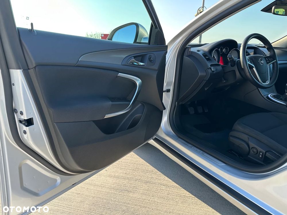 Opel Insignia 2.0 CDTI - 28