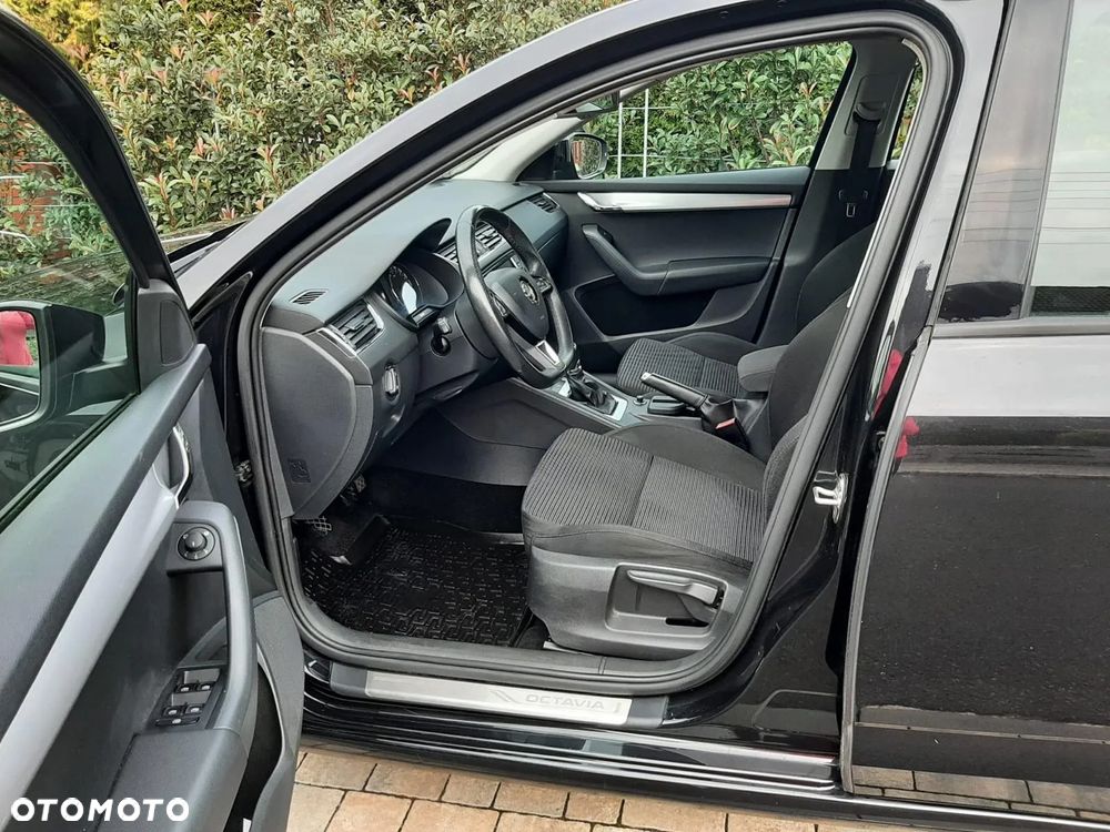 Skoda Octavia 1.4 TSI Elegance - 6