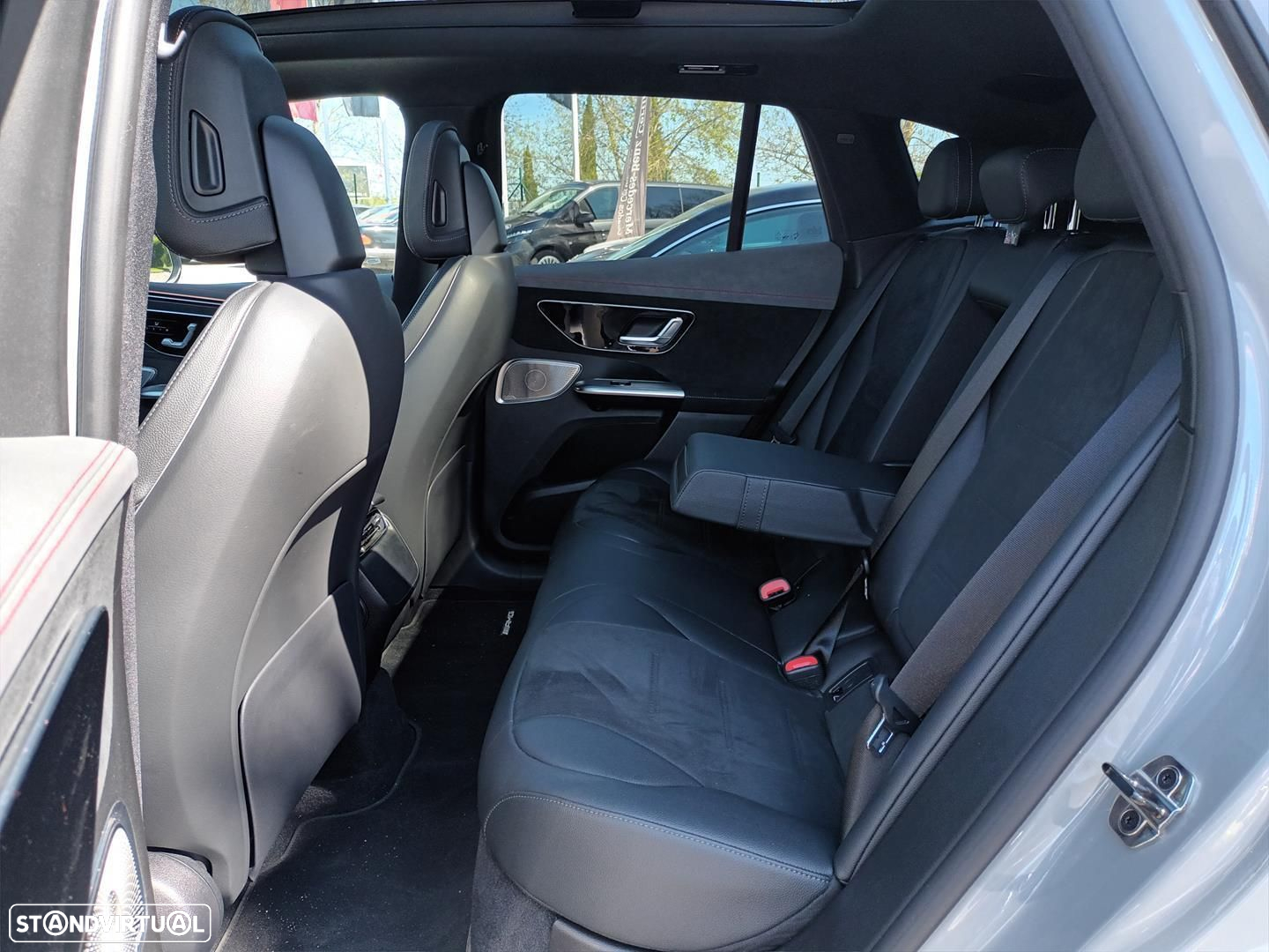 Mercedes-Benz EQE SUV 350+ Edition - 12
