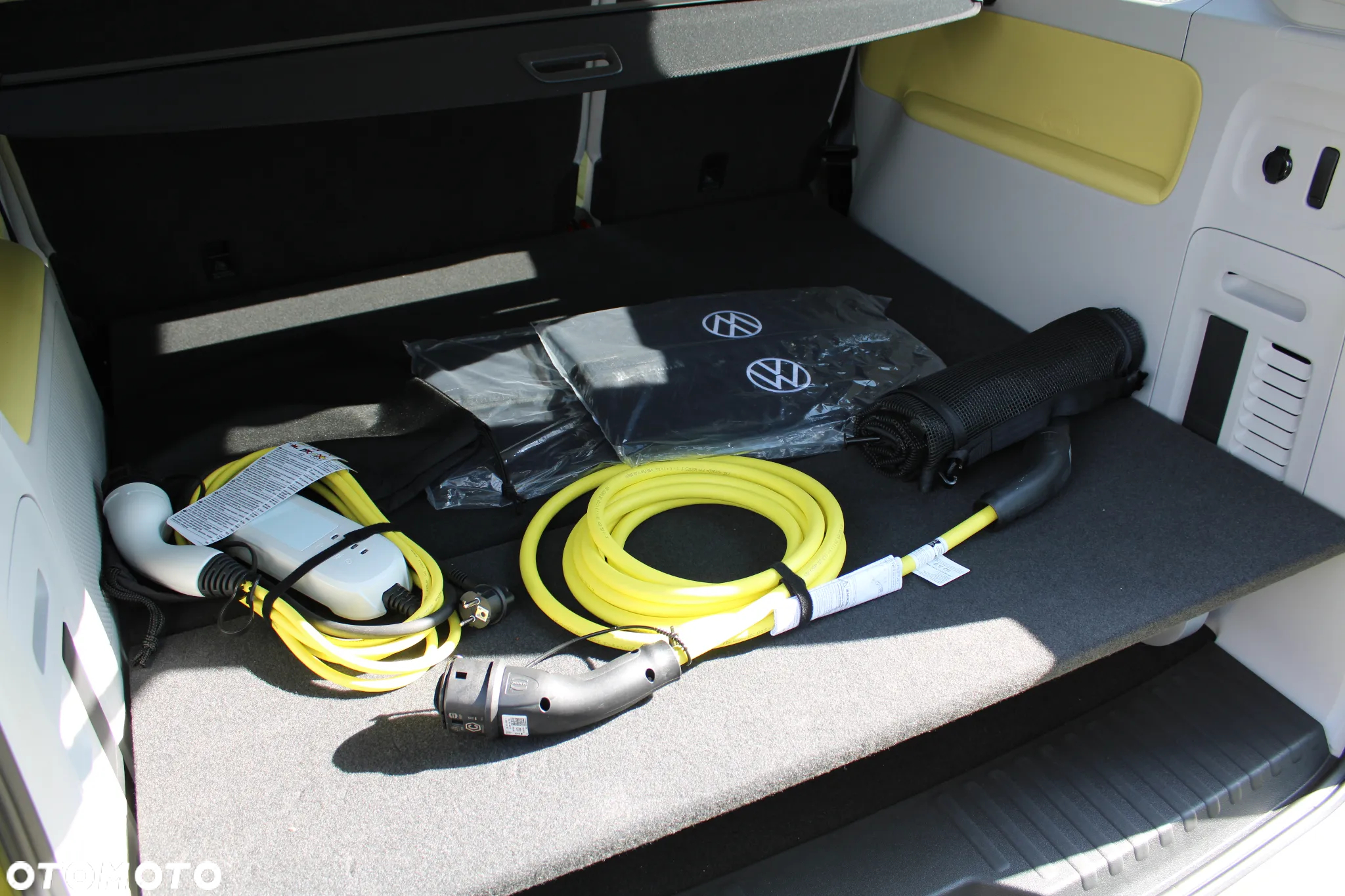 Volkswagen ID. Buzz 82kWh Pro - 21