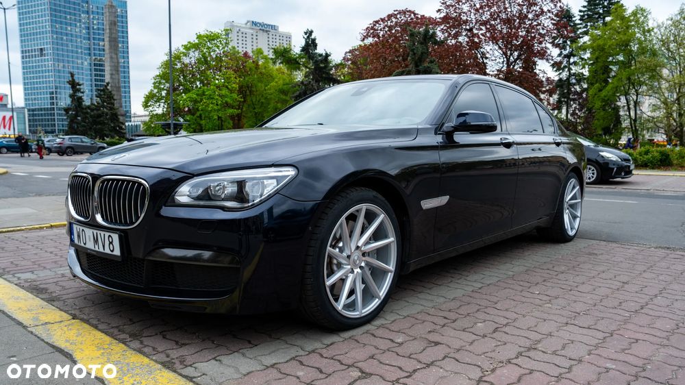 BMW Seria 7 750Li xDrive - 8