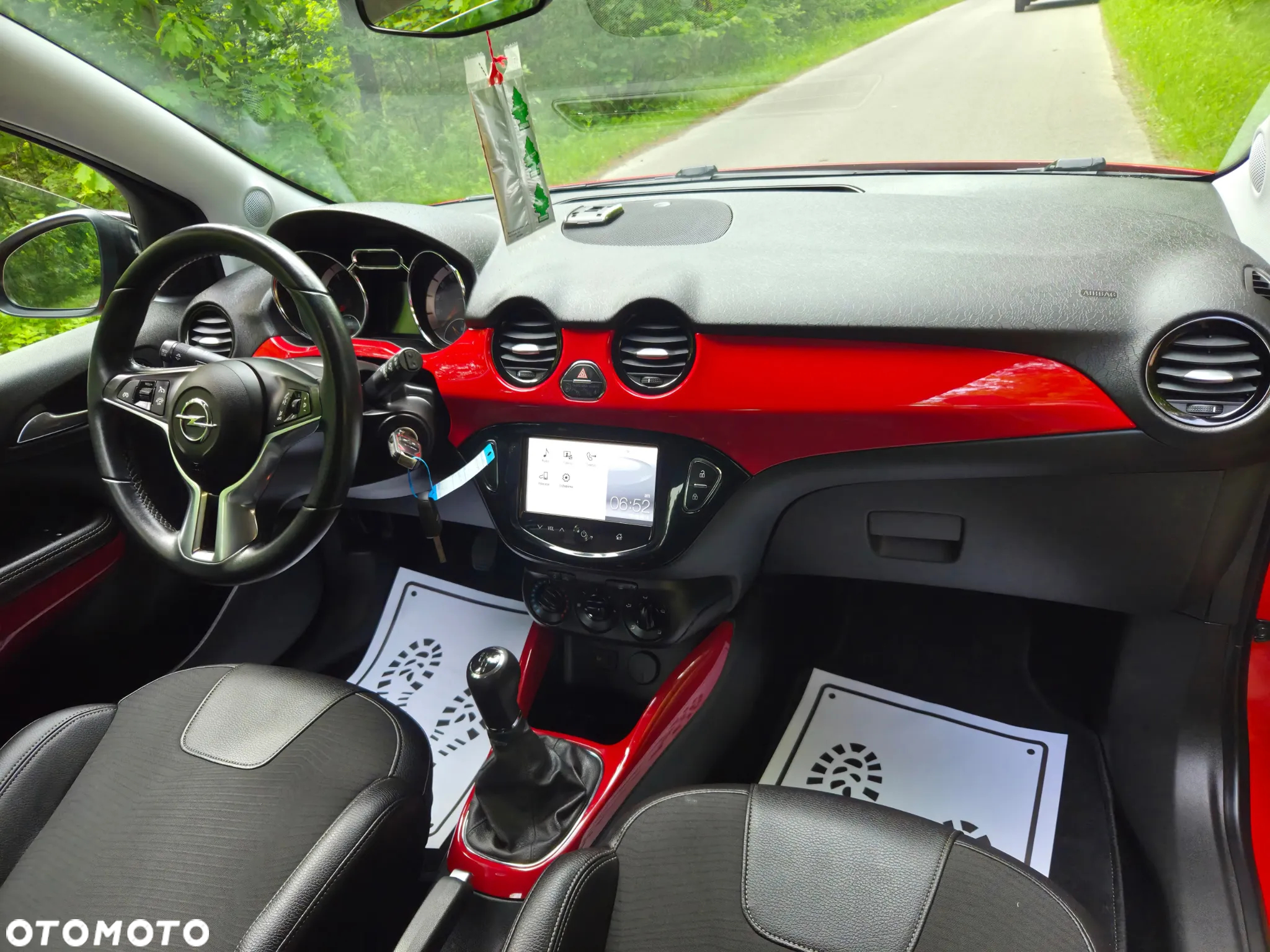 Opel Adam 1.2 - 15