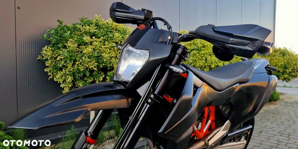 KTM SMC - 24
