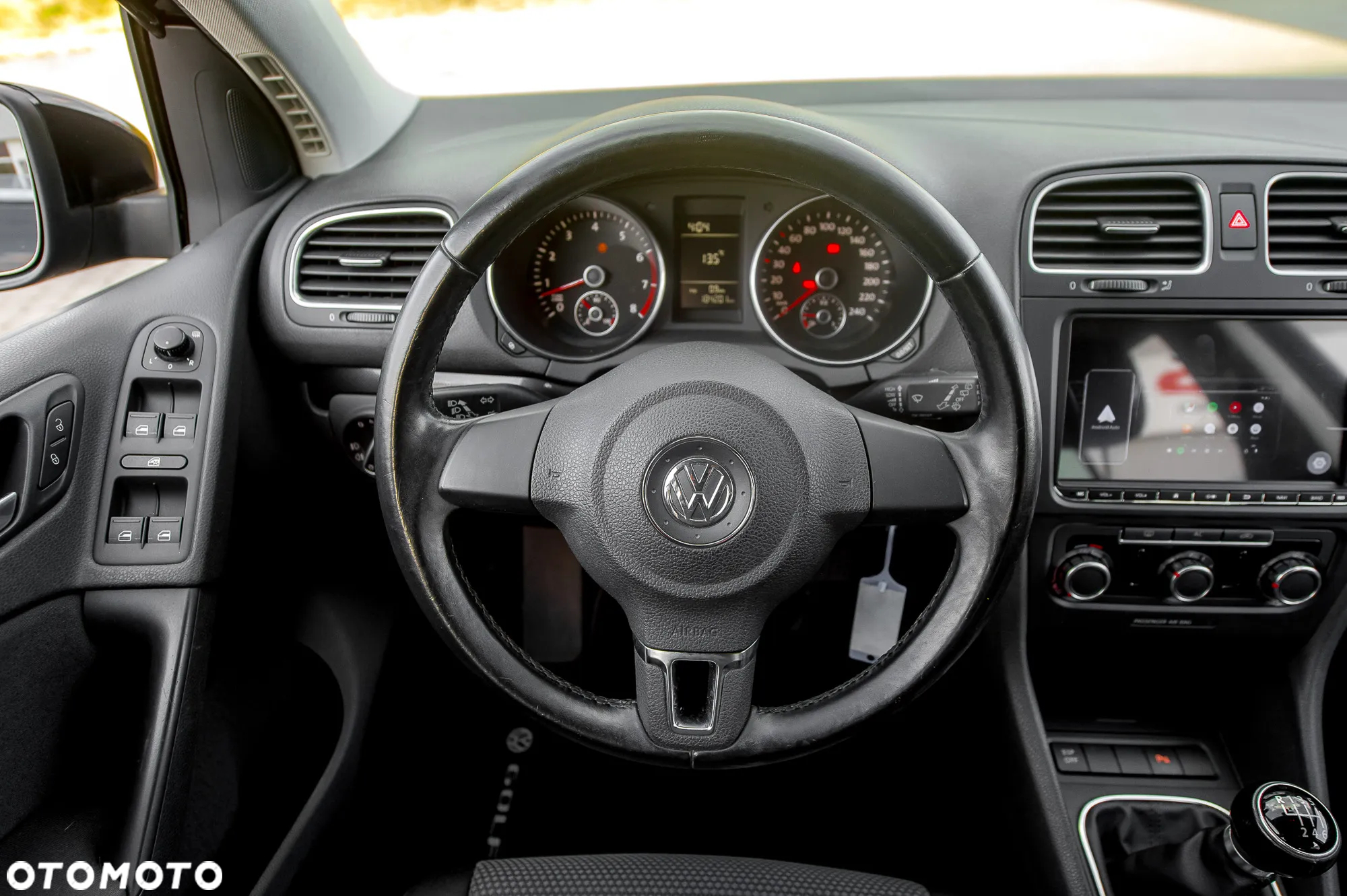 Volkswagen Golf 1.4 TSI MATCH - 22