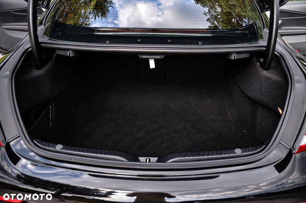 Mercedes-Benz Klasa C 180 7G-TRONIC AMG Line - 28